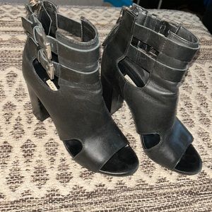 ZARA CUT-OUT LEATHER ANKLE SANDALS 39 Ref.1153/001